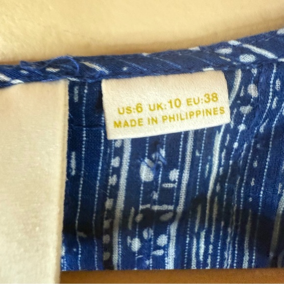 Anthropologie Maeve Boho Blue Island Orchid Split Neck Blouse Size US 6 - Picture 4 of 7